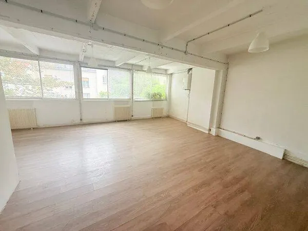 Bureaux 60 m²