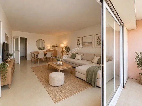 Appartement secteur 8 Mai - 2 chambres, cave, parking