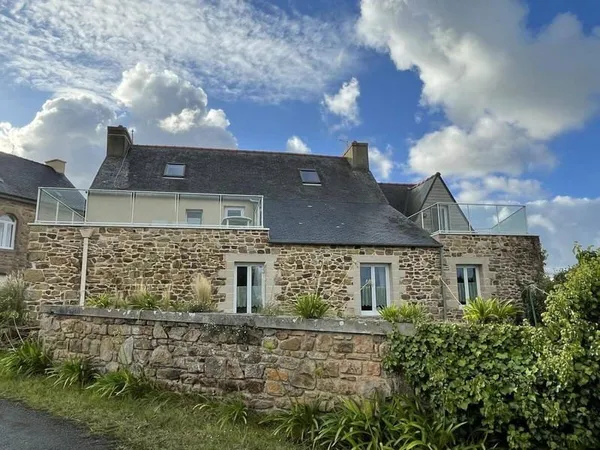 Maison 11 pièces 230 m²