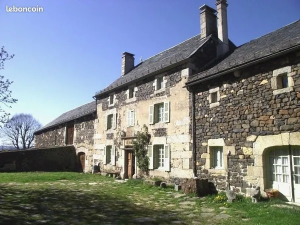 Vente | Domaine | 4ch | 344 m² | Val d'Arcomie | Expo Sud | Terrasse · Jardin