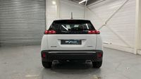 Peugeot 2008 1.2 Hybrid 145ch Style e-DCS6 — photo 6