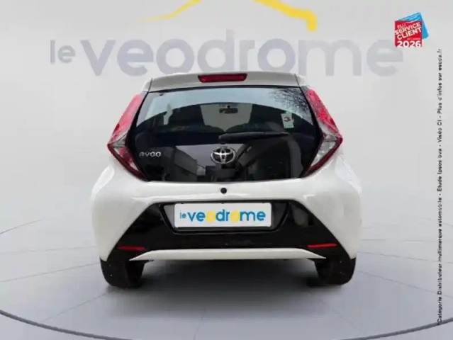 Toyota Aygo 1.0 vvt-i 72ch x-play 5p my20 — photo 7
