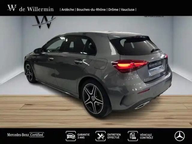 Mercedes Classe A 200 d amg line — photo 23