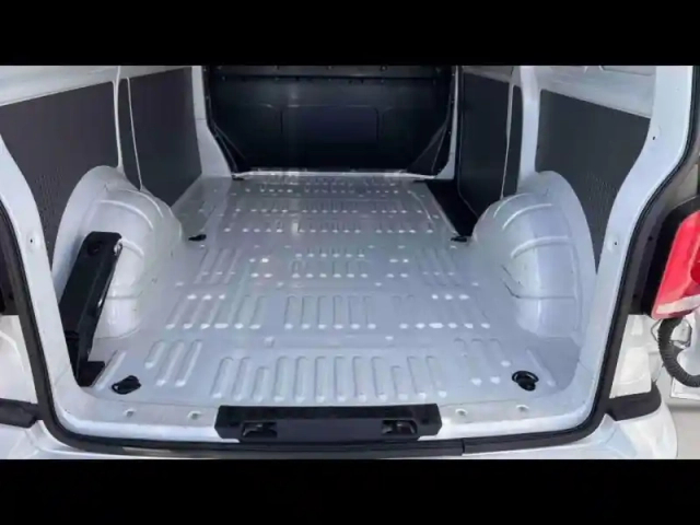 Volkswagen Transporter fg 2.8t l1h1 2.0 tdi 150ch business plus dsg7 — photo 6