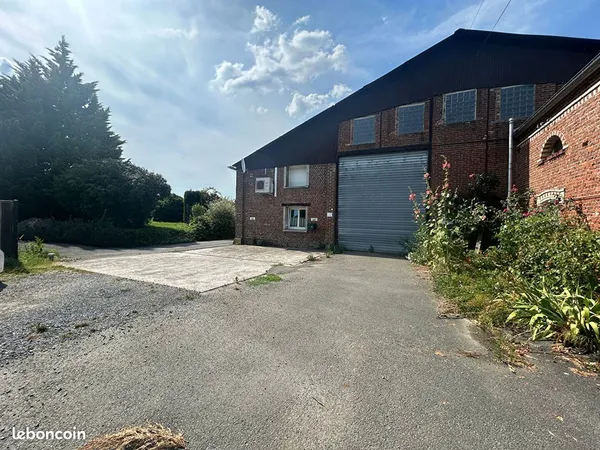 Bureaux, entrepôt 97 m² HENIN SUR COJEUL