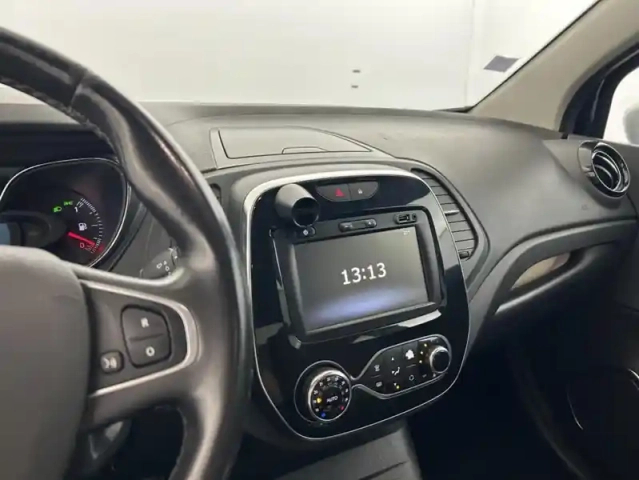 Renault Captur dci 90 intens 5p — photo 12