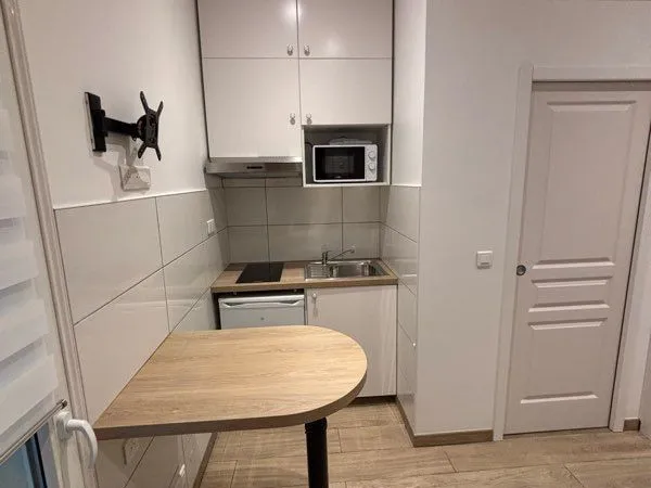 Studio 1 pièce 12 m²