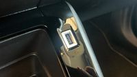 Peugeot 2008 1.2 PureTech 130ch S&S Style — photo 30