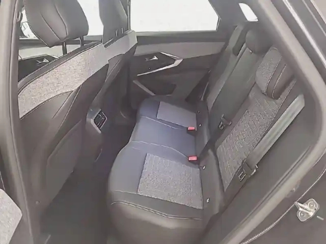 Peugeot 3008 electrique 210 ch 73 kwh — photo 45