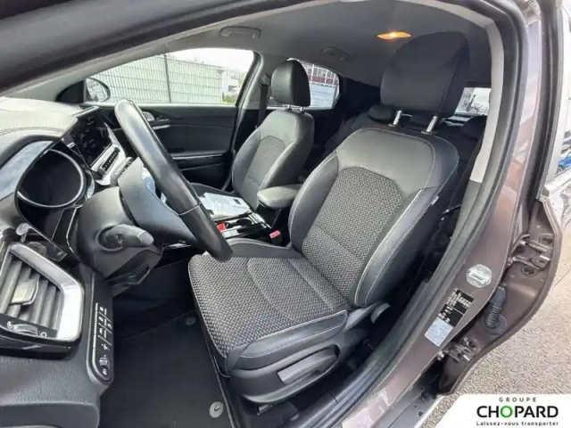 Kia Xceed 1.6 gdi hybride rechargeable 141ch dct6 — photo 11