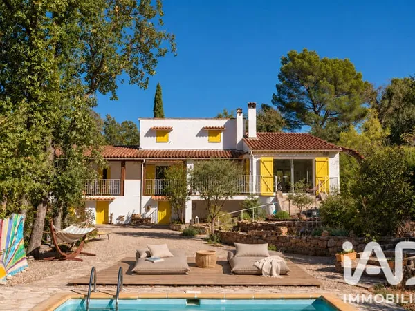 Maison 6 pièces 135 m²
