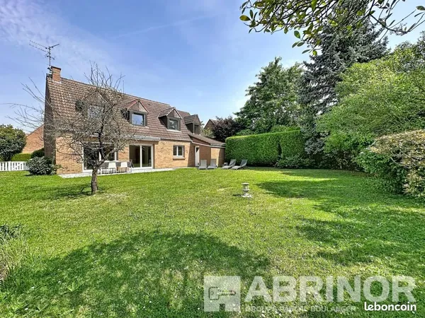 Maison 5 pièces 151 m²