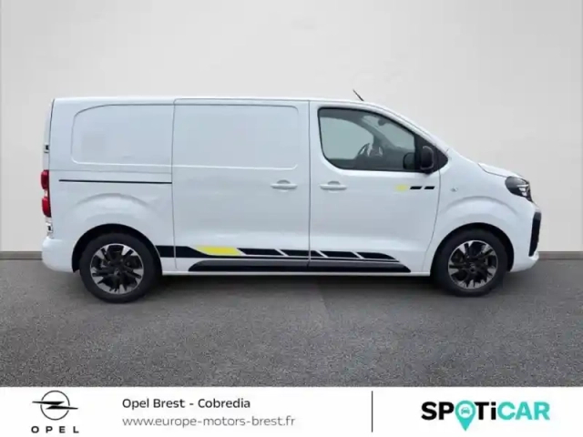 Opel Vivaro fg m 2.2 diesel 180ch sportive automatique — photo 17