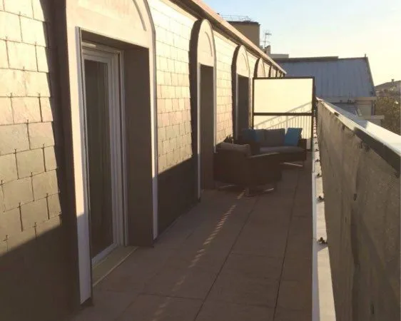 🏡 T3 70 m² - Dernier étage - Terrasse 17 m² - Parking - Résidence 2012 - Centre-ville