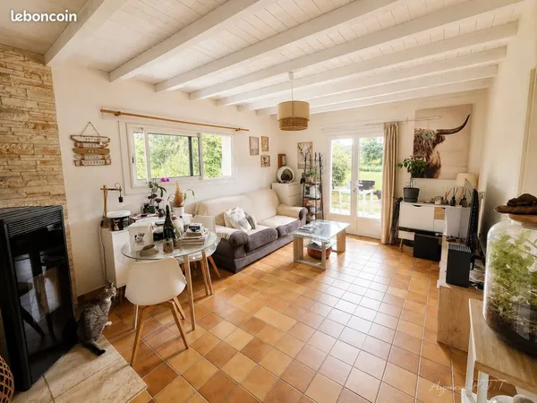 Maison 2 pièces 63 m²
