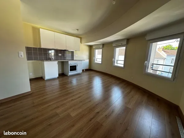 Vends appartement refait à neuf zola