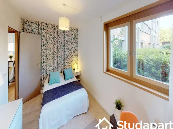 Chambre dans une colocation de 10m2
