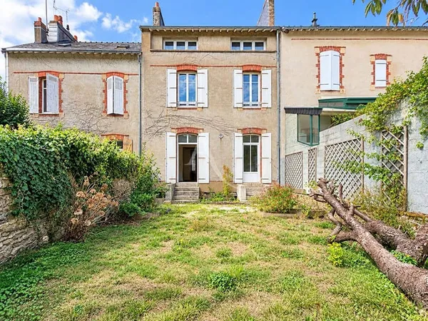 Maison 7 pièces 145 m²