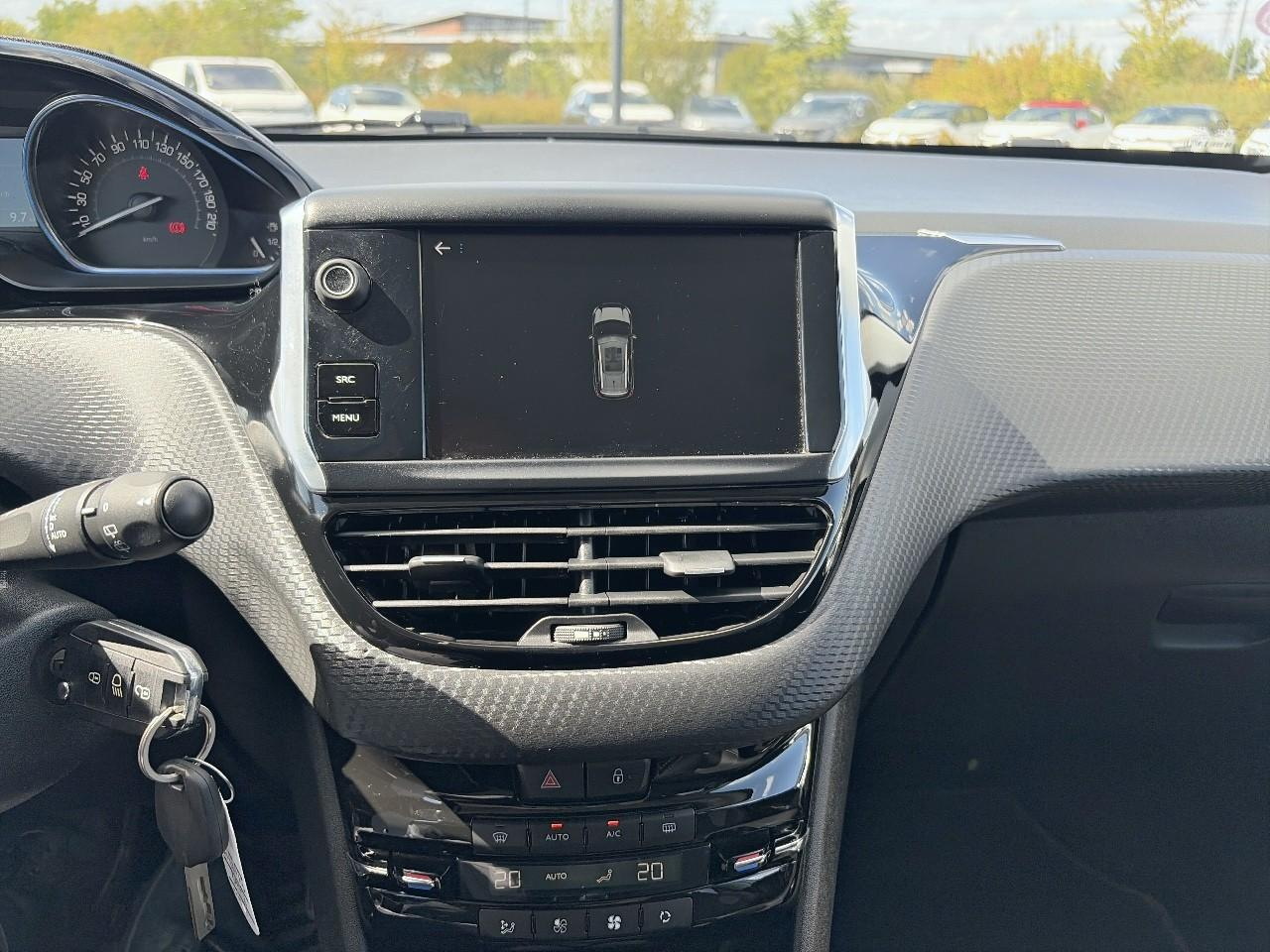 Peugeot 2008 1.2 puretech 110ch allure s&s — photo 22