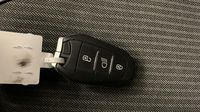 Peugeot 3008 1.5 BlueHDi 130ch S&S Allure Pack EAT8 — photo 16