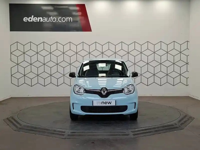 Renault Twingo iii e-tech — photo 8