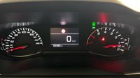 Peugeot 2008 1.2 PureTech 100ch S&S Style — photo 10