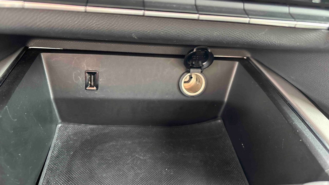 Citroen C5 Aircross PureTech 130 S&amp;S BVM6 — photo 20