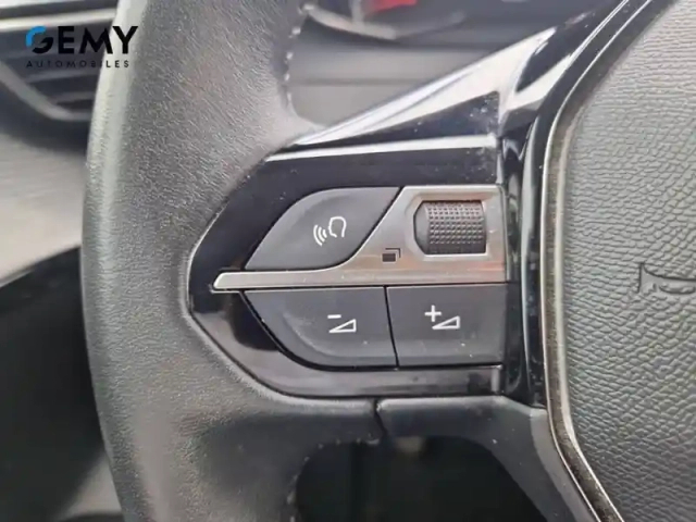 Peugeot 208 puretech 100 s&amp;s bvm6 — photo 19