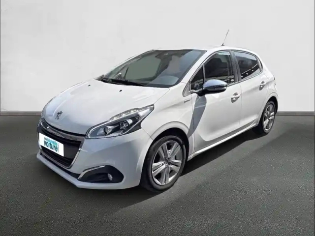 Peugeot 208 1.6 bluehdi 75ch bvm5 — photo 1