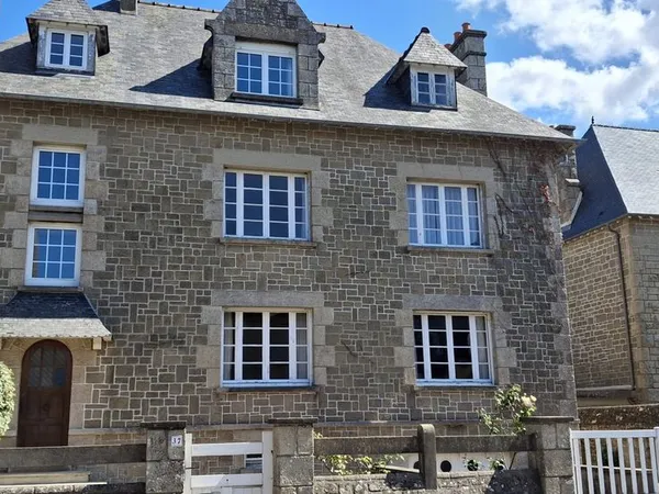 Maison 7 pièces 207 m²