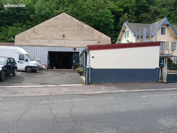 Belle opportunité bâtiment 300M2 centre Herimoncourt