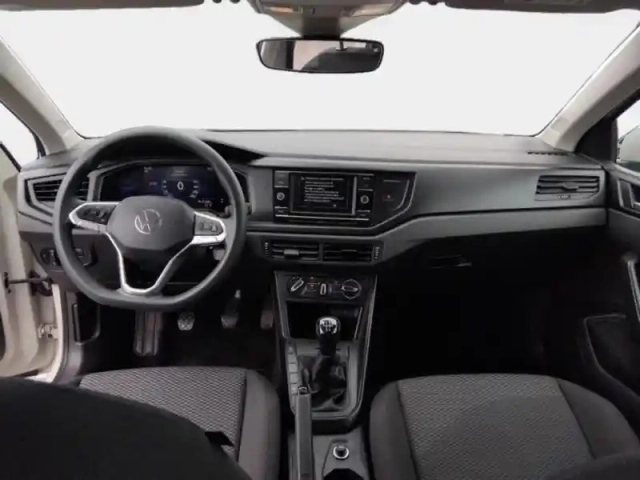 Volkswagen Polo 1.0 tsi 95ch  business — photo 13