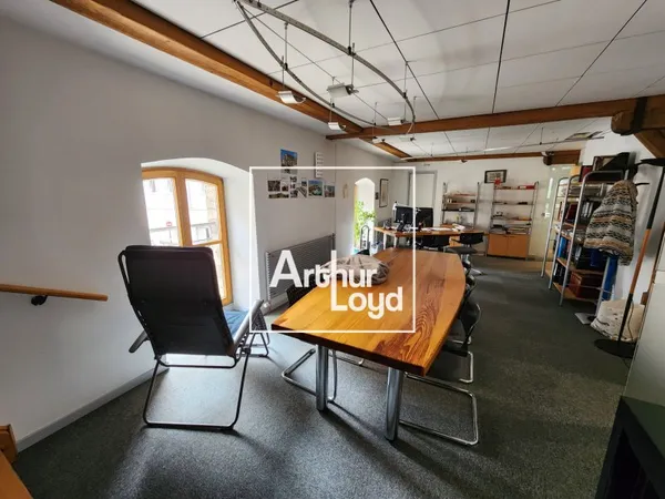 Location bureaux 230 m2 divisible