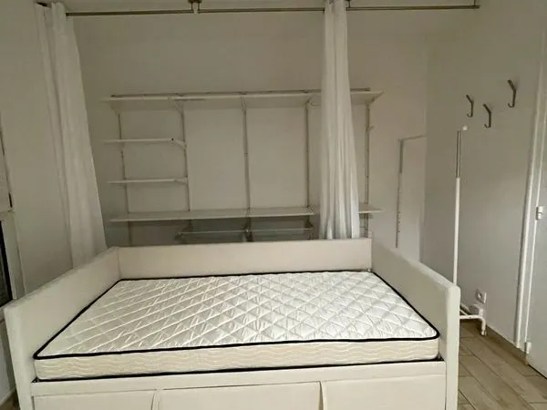 Studio Argenteuil disponible 1 an en sous location légale