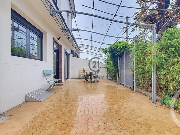 Appartement 5 pièces 98 m²