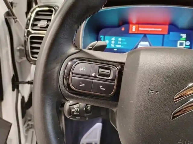 Citroën C5 Aircross hybride rechargeable 225 e-eat8 shine — photo 19
