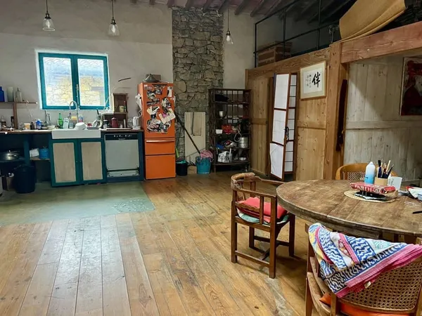 Maison 2 pièces 175 m²