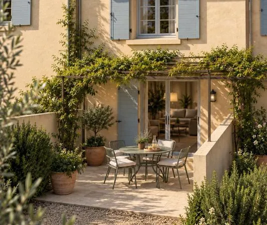 Vends maison - 71 m² - 3 pièces, 2 chambres - Cucuron 84160