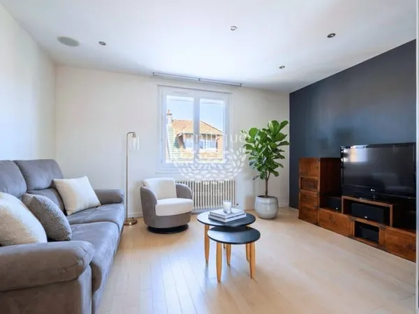 Appartement 4 pièces 100 m²