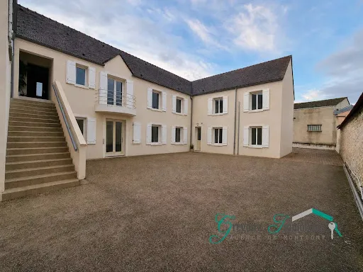 Propriété 25 pièces 555 m²