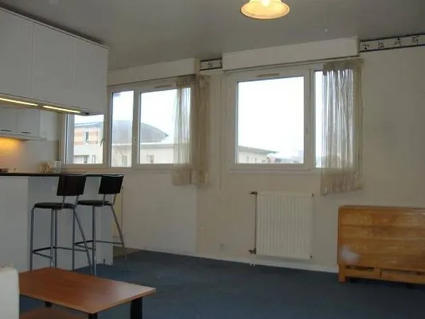 Studio 1 pièce 32 m²