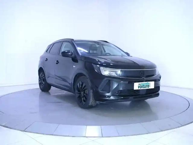 Opel Grandland hybrid 225 ch bva8 — photo 7