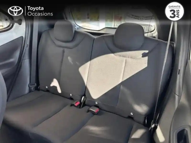 Toyota Aygo X 1.0 vvt-i 72ch active business my23 — photo 12