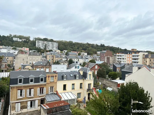 Studio 1 pièce 31 m²