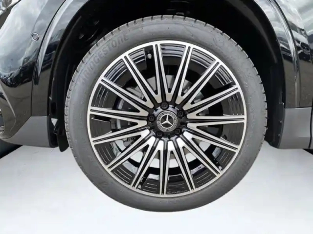 Mercedes Gla 250 e hybrid eq edition 140 — photo 9
