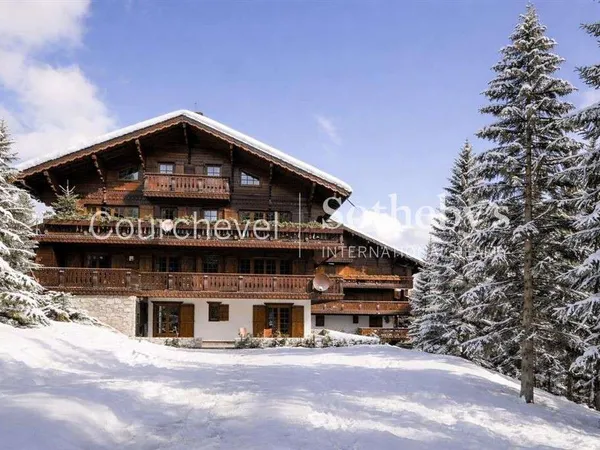 Appartement 6 pièces 250 m²