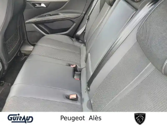 Peugeot 3008 hybrid 136 e-dcs6 — photo 11