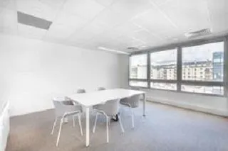 Espace de bureau tout compris pour vous-même et votre équipe à Rouen, HQ Jeanne d'Arc