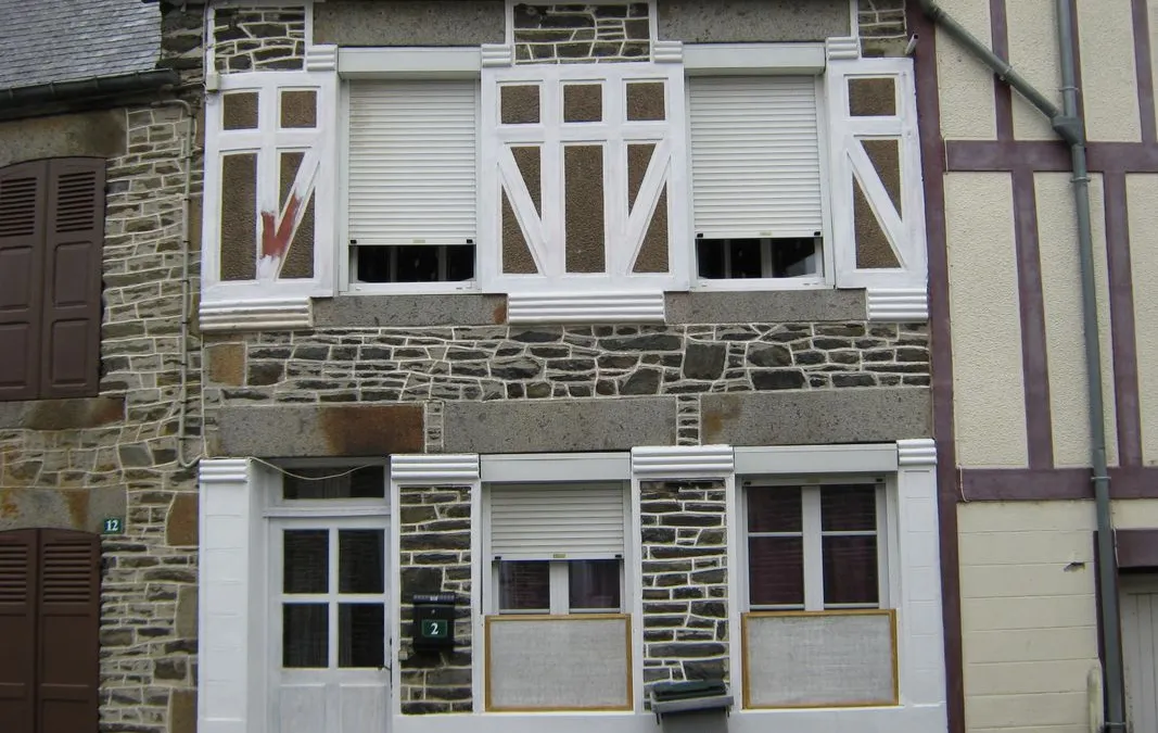 Photo 1