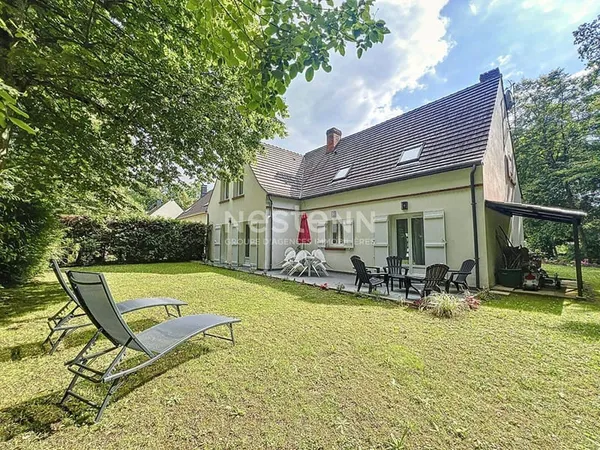 Maison 7 pièces 163 m²
